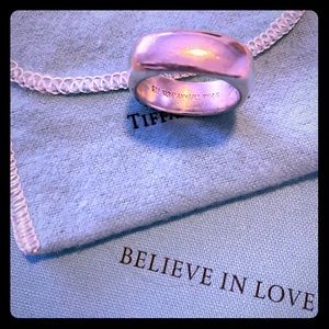 🦋Authentic Tiffany and Company Cushion Ring🦋